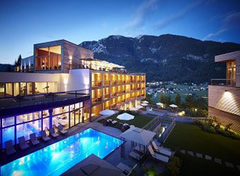 Hotel DAS KRONTHALER ****S  am Achensee- Ihr top Lifestylehotel in Österreich für Wellness pur in den Alpen und Ihren Wellnessurlaub in Tirol