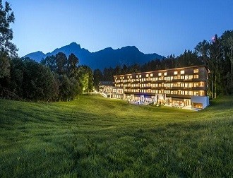 Klosterhof Premium und Health Resort ****S bei Bad Reichenhall-das top 4 Sterne S Wellnesshotel für Medical Wellness und Entspannung pur an der Grenze zu Österreich