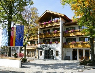 Hotel Maximilian in Oberammergau - Ihr top Designhotel in Oberbayern für Genuss, Entspannung und Natur pur 