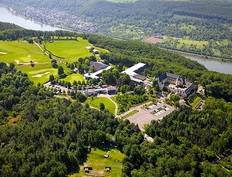Jakobsberg Hotel & Golfresort**** in Boppard-das top 4 Sterne Hotel am Rhein für Ihren Wellness&Golfurlaub sowie top Tagungen in Rheinland-Pfalz